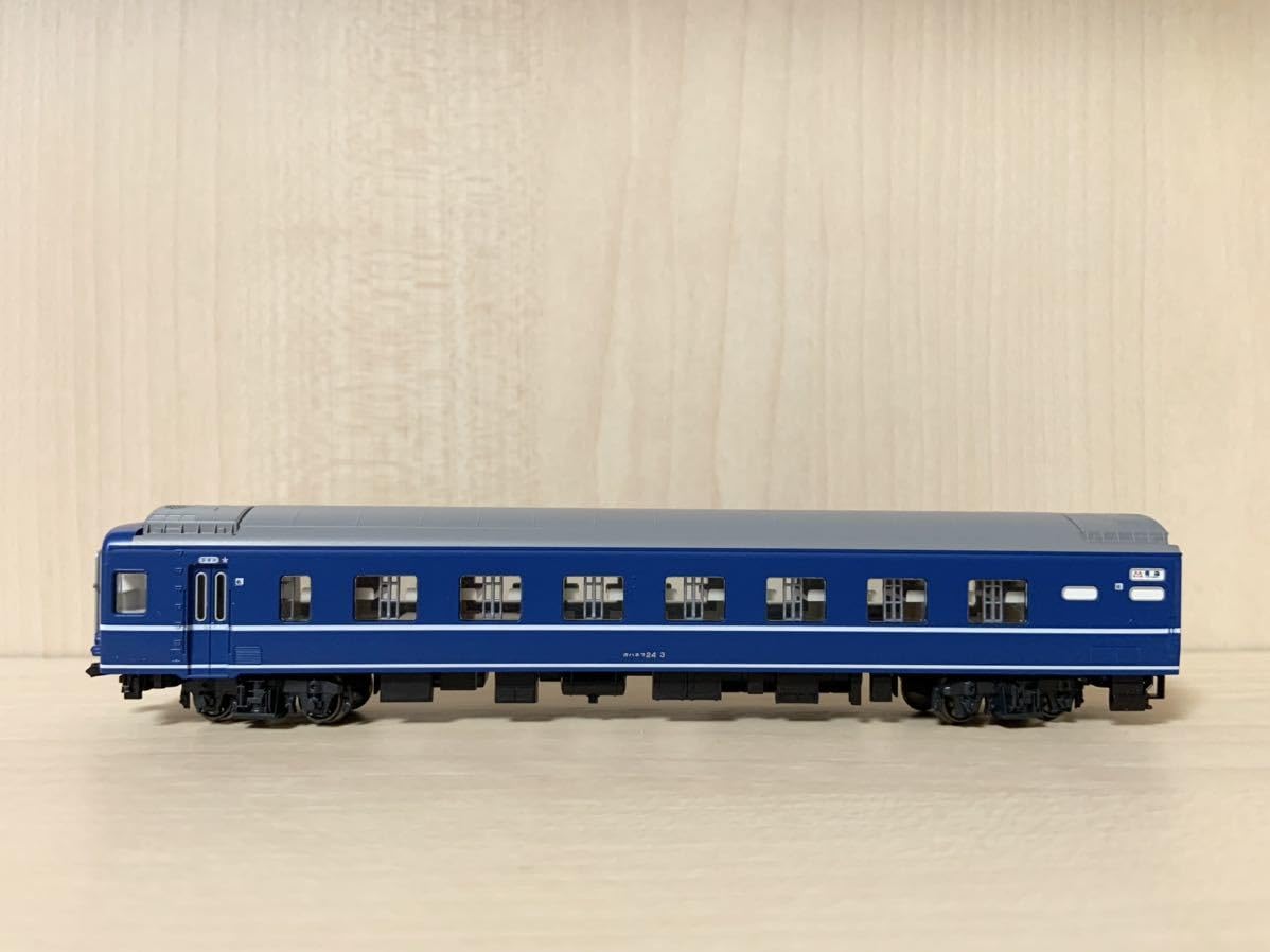 KATO 10-811 10-812 24系 寝台特急「ゆうづる」6両基本 6両