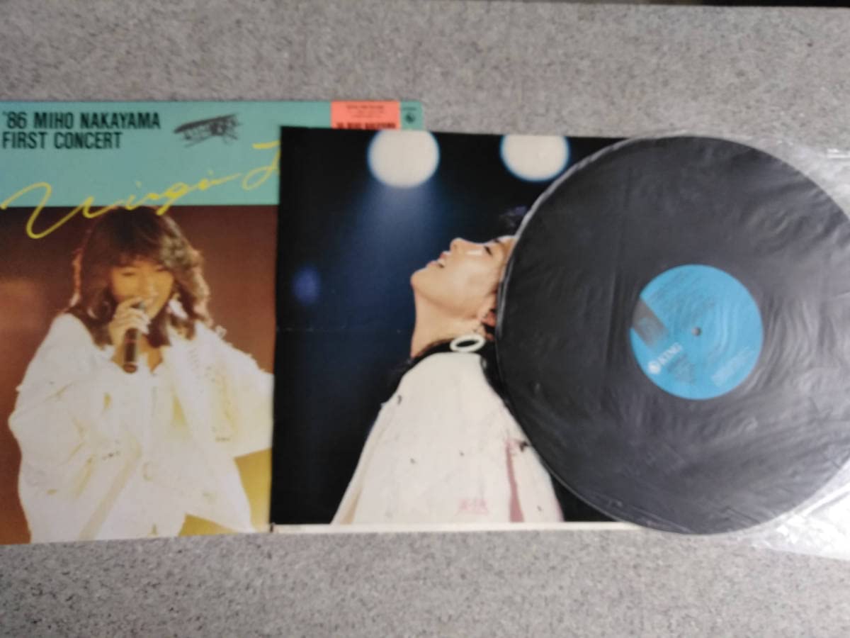 中山美穂 VIRGIN FLIGHT レコード 中山美穂 = Miho Nakayama – Virgin Flight - '86 Miho Nakayama First
