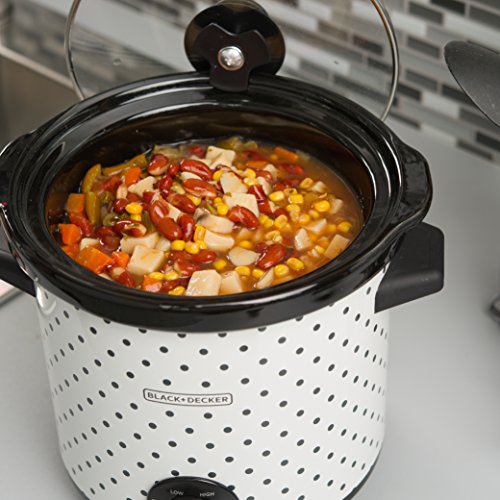 BLACK+DECKER Slow Cooker, 4 Quart (4+ Servings), Dishwasher Safe, Black/White Dot Pattern, SC1004D