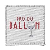 REPARATION ET DECO : Une tache tenace ? Un petit trou dans un jean ou une veste ? Ce patch est la solution economique et esthetique pour camoufler les defauts ou simplement pour personnaliser un sac a dos, une casquette ou un blouson.