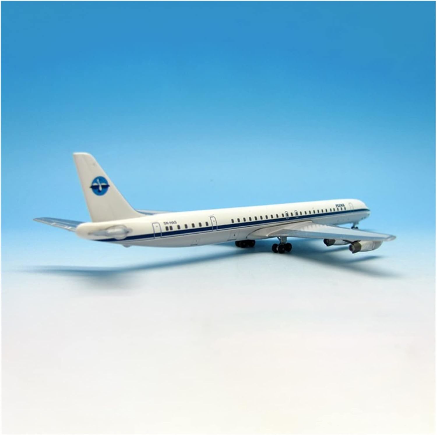 1:400 スケール DC8 飛行機モデル