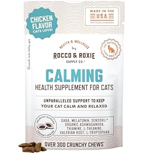 Rocco & Roxie Cat Calming Treats with Melatonin for Cats, Stress and Anxiety Relief, Keep Calm for Grooming, Travel, or Vet Visits, Aid Sleep with Organic Ashwagandha and GABA, Chicken Flavored Chews