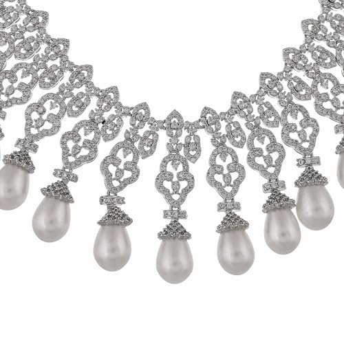 Taj Inayat Necklace Set, Luxurious Design