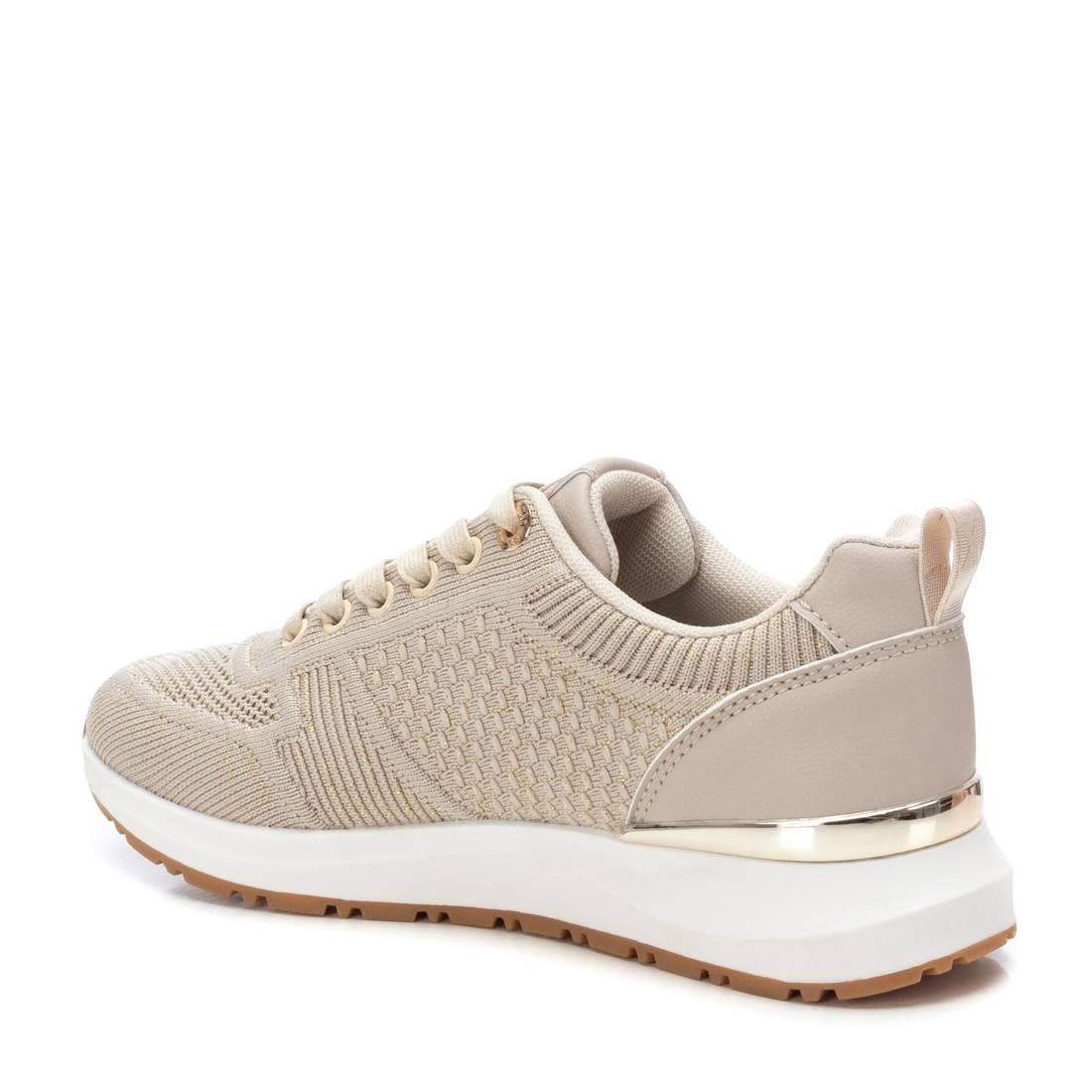 XTI - Zapatilla Mujer - Calzado Cómodo y Versátil - Moda Casual