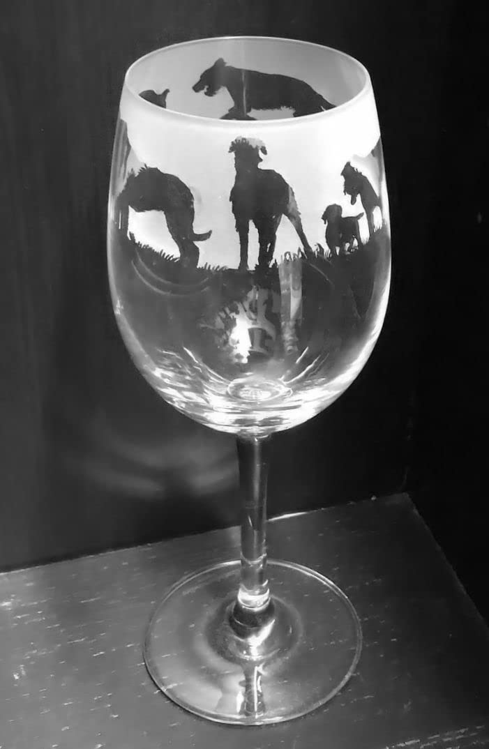 Irish Wolfhound Frieze Boxed 35cl Wine Glass
