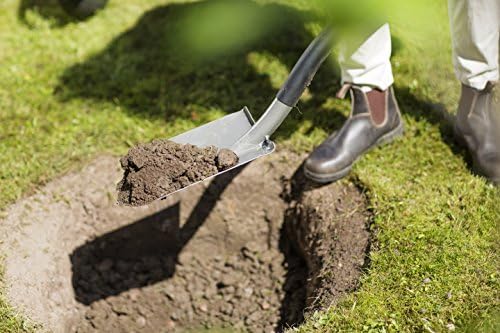 Fiskars Szpadel ogrodowy do lekkich gleb, Prosty, Długość: 125 cm, Wysokogatunkowa stal borowa, Szaro-czarny, Ergonomic, 1001411