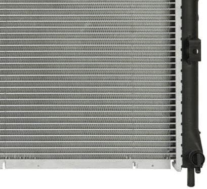 CU2262 Radiator Replacement for 1999 2000 2001 2002 2003 2004 Jeep Grand Cherokee 4.0L