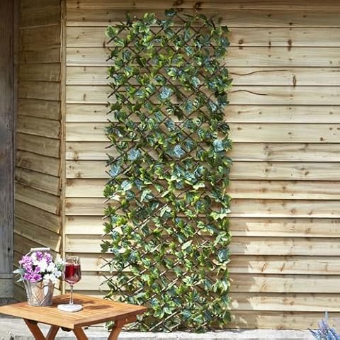 Smart Garden Expanding Maple Leaf Trellis Cover