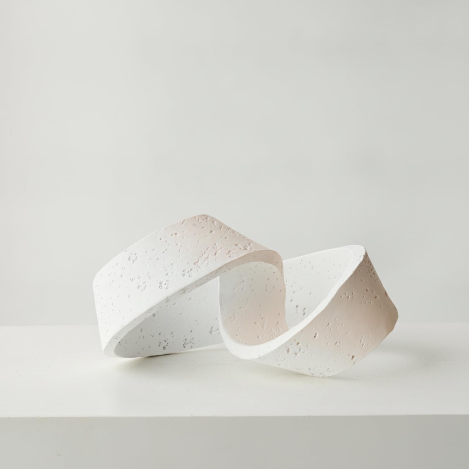Escultura No Objetual Minimalista Figura con Forma Anillo Artística Estatuilla Humana para Recibidor, Beige, 27 17 19cm