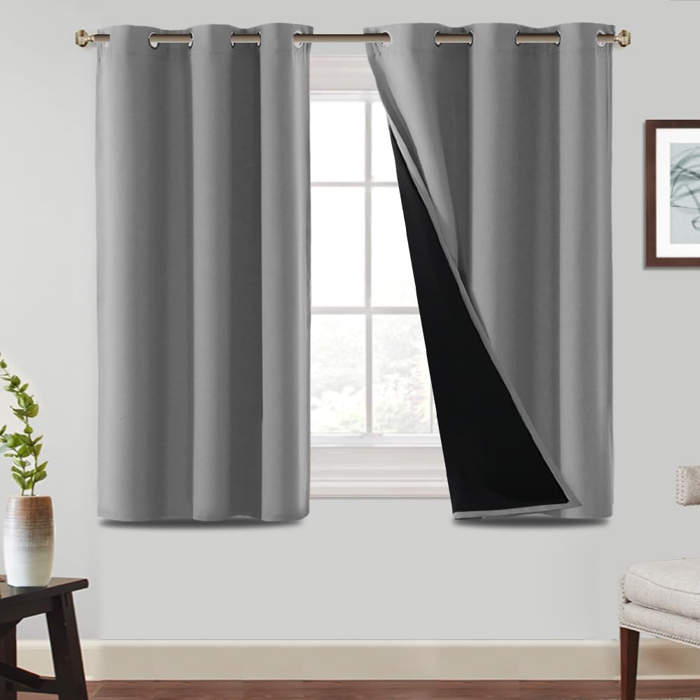 BellaHills Tende Oscuranti per Interni 2 Pezzi L117 x A137 cm, Termiche per Soggiorno e Camera da Letto, ad Anelli, Moderne, Grigio Tortora