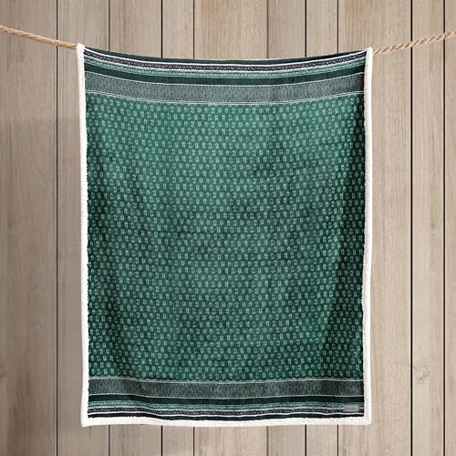 Image of Eddie Bauer - Throw Blanket, Brushed Fleece & Plush Sherpa Soft Bedding, Blanket for Couch & Bed (Fair Isle Green, 50 inch x 60 inch)