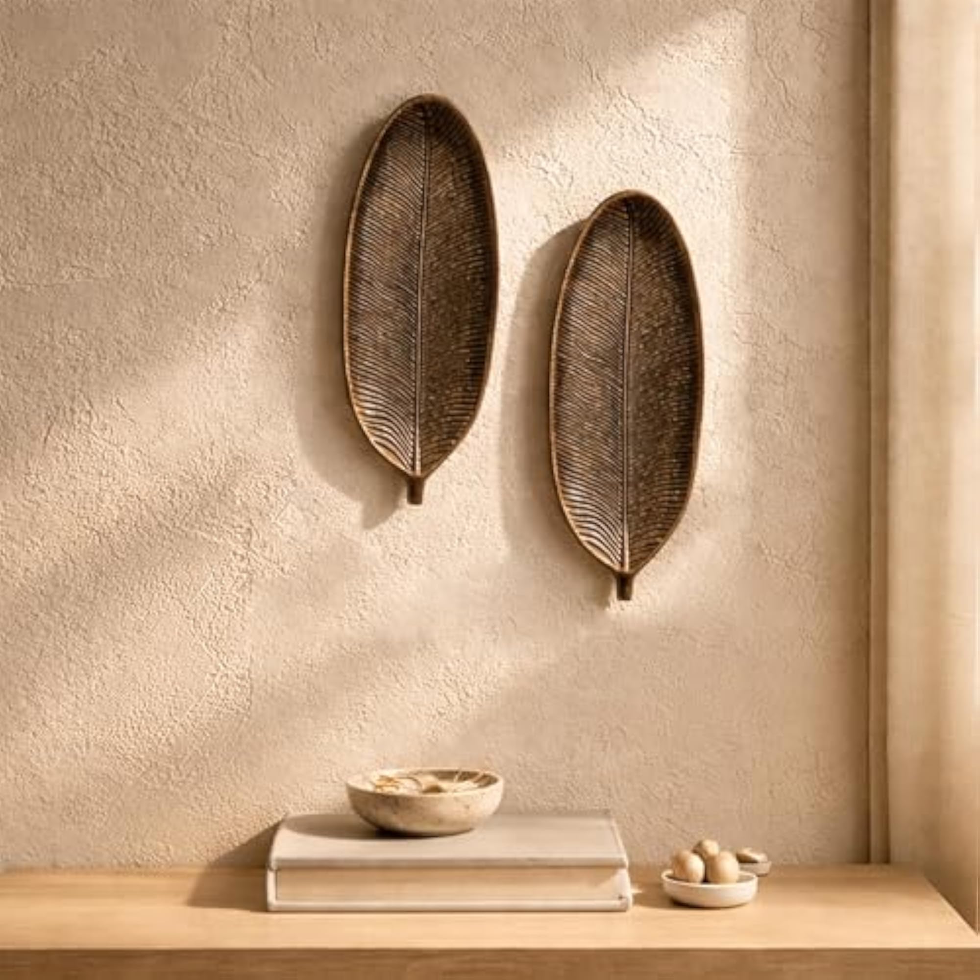 Wooden Tray for Decoration, Leaf Shape Wall Décor, Pack of 2