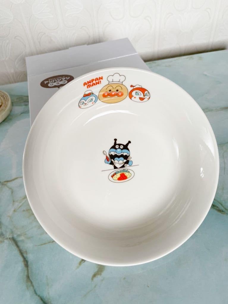 Amazon.co.jp: あんぱんまん オリジナル深皿 サイズ直径17×高さ4.5cm