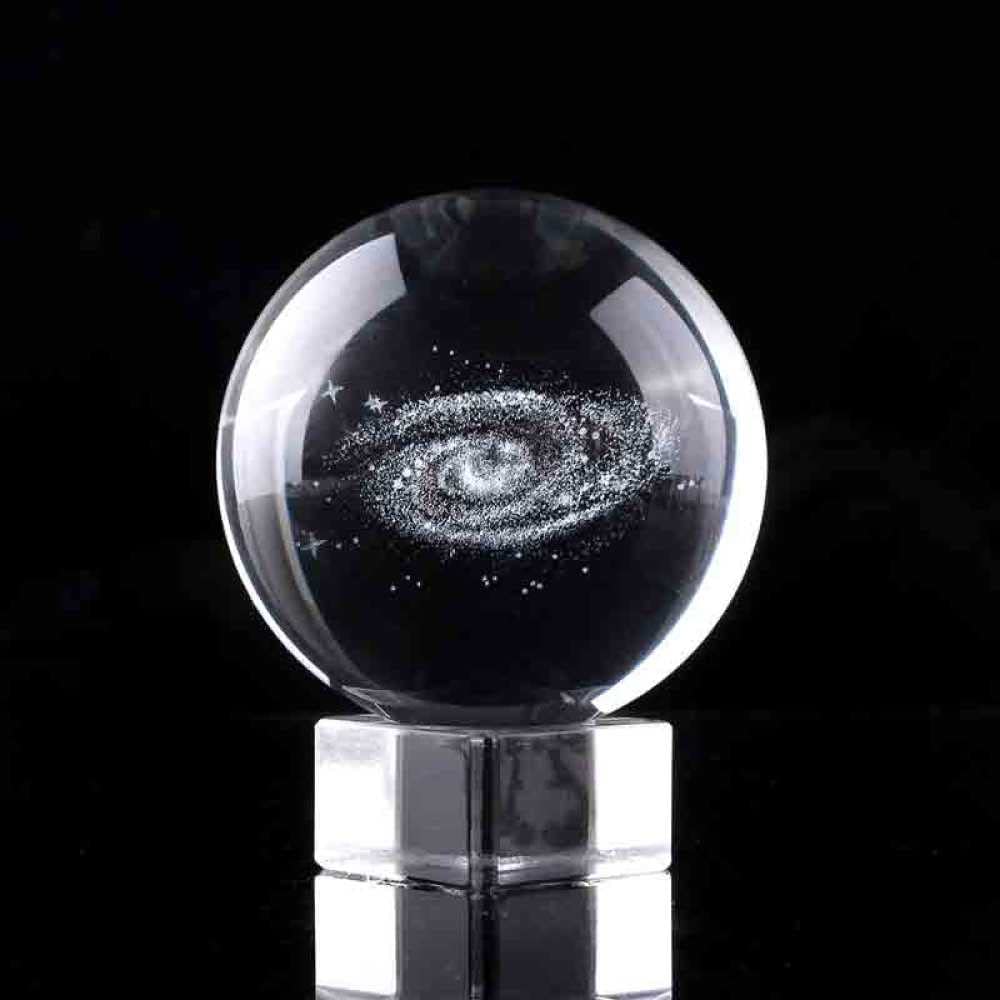 8 Cm Glaskugel Mit Gelasertem 3D Globus Innen – Klare Kugel, Benötigt Sockel Oder Ring