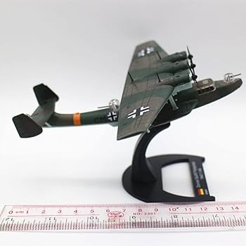 DAS FLUGZEUG 1000 FOTOS 飛行機の歴史 ミリタリー Amazon.co.jp