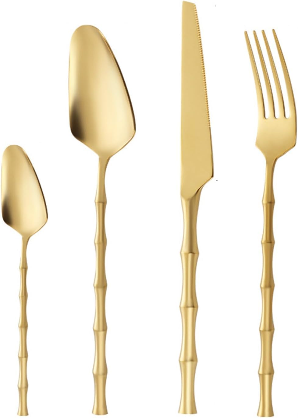 Ce Service de Couverts doré Mat pour 8 Personnes Comprend 18 Couverts en Acier Inoxydable avec Manches martelés. Idéal pour la Maison, la Cuisine et Les Mariages. Compatible Lave-Vaisselle,