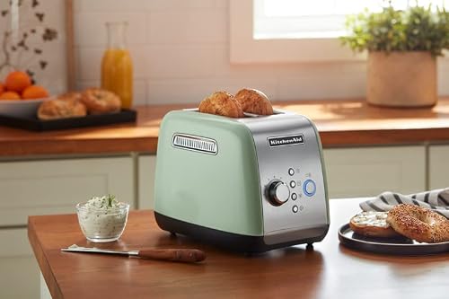 Foto von KitchenAid AUTOMATISCHER TOASTER FÜR 2 SCHEIBEN - PISTAZIE 5KMT221EPT