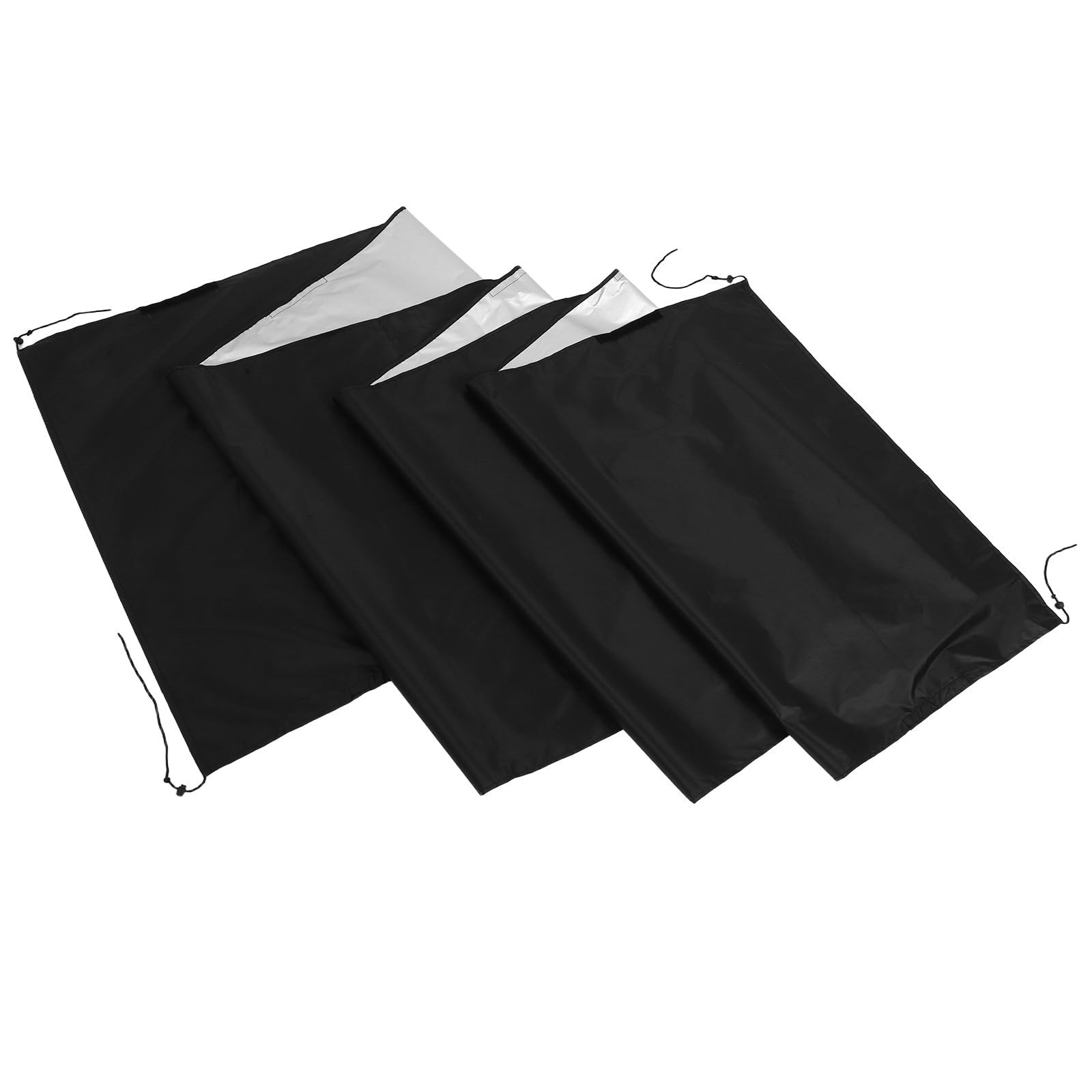 Couverture de piscine noire pour protéger le bassin de la poussière au jardin
