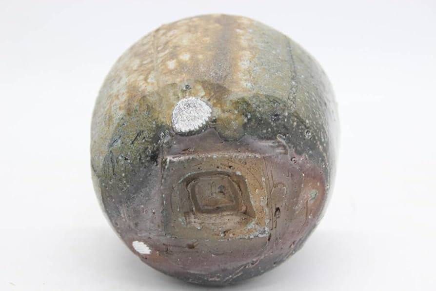 伊勢崎晃一郎　備前黒酒呑 伊勢崎晃一郎 「 黒酒呑 」 酒器 盃 - レトロ ＆アート空間