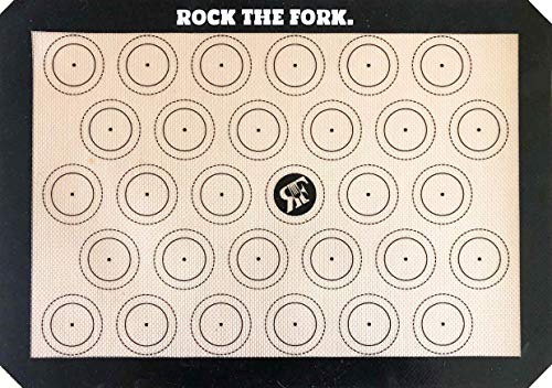 Silicone Macaron Baking Mat - Half Sheet 11 5/8" x 16 1/2" Non-Stick