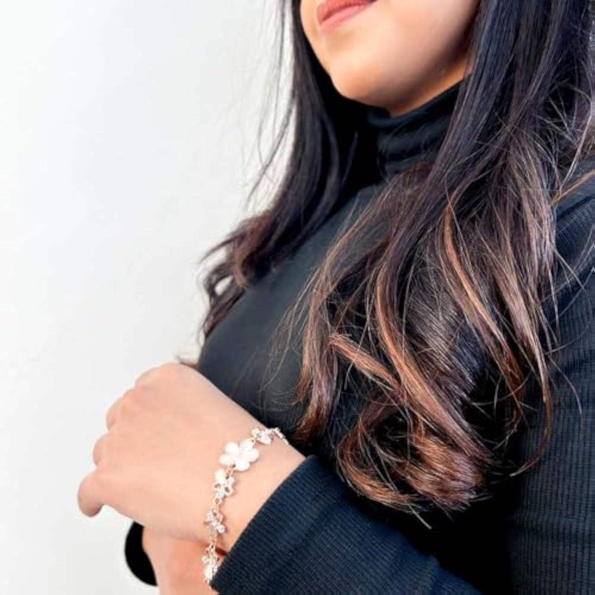 Bling Queen Floral Charm Bracelet, Elegant Design