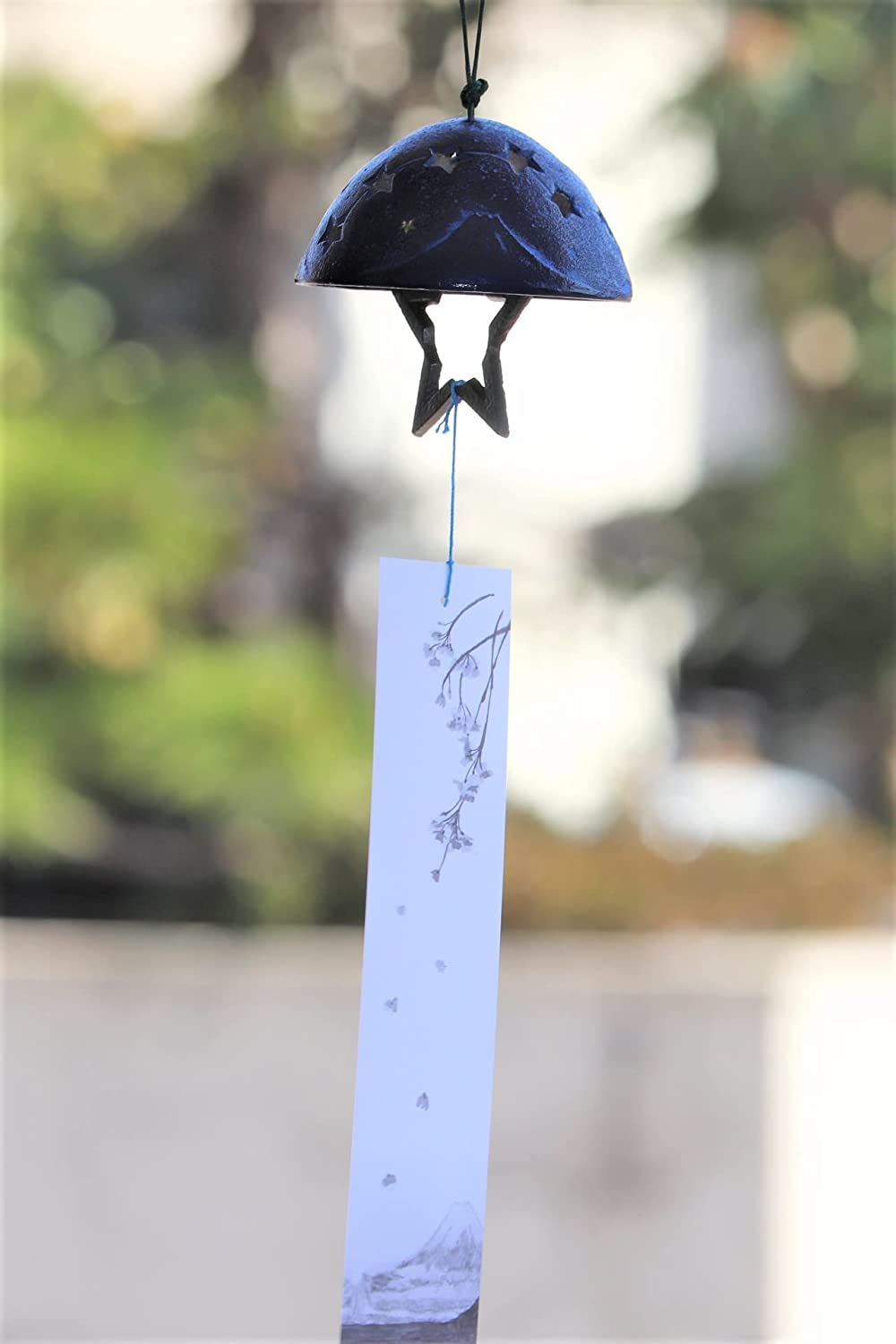 昭和レトロ　星型金属風鈴 5つのベル付き 昭和レトロ 星型金属風鈴 5つのベル付き 昭和レトロ 星型金属風鈴