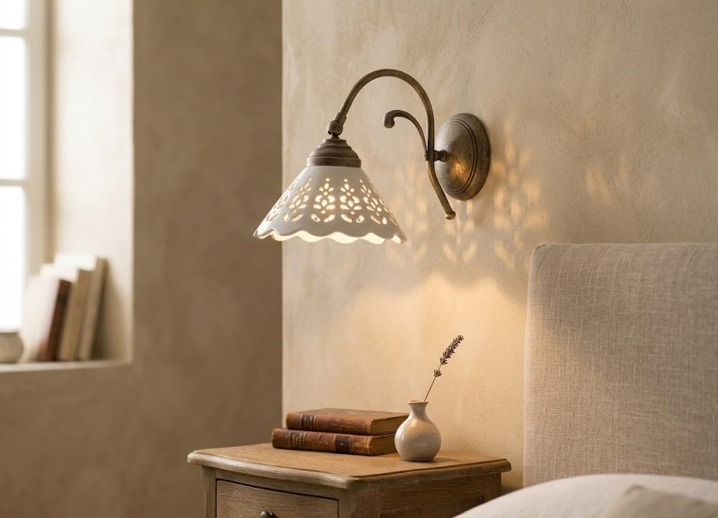 Applique in ottone da parete Ingresso Salotto Casa bagno con ceramica Traforata
