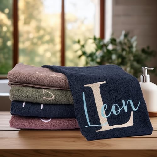Handtuch bestickt mit Monogramm Großbuchstabe Initiale und Name personalisiertes Saunahandtuch Geschenk Geburtstag Frau Badetuch Duschtuch Mann Waschlappen Gästetuch mit Personalisierung Bestickung