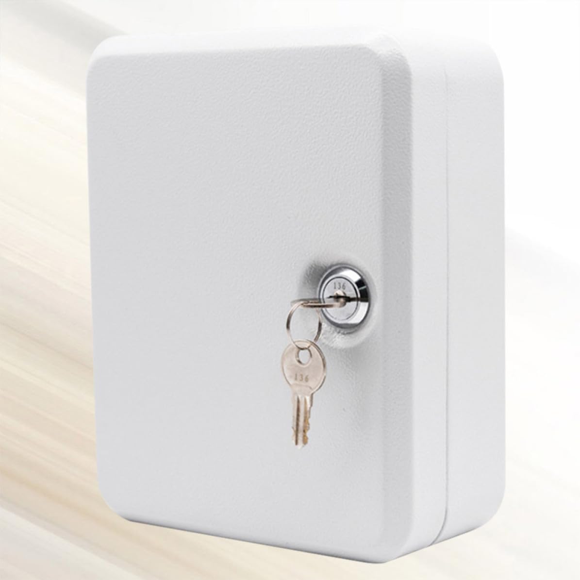 Caja de Llaves con Esquinas Redondeadas con 20 Ranuras de Acero y Cerradura de Seguridad Diseño Elegante y Simple y Etiquetas Incluidas para Pared