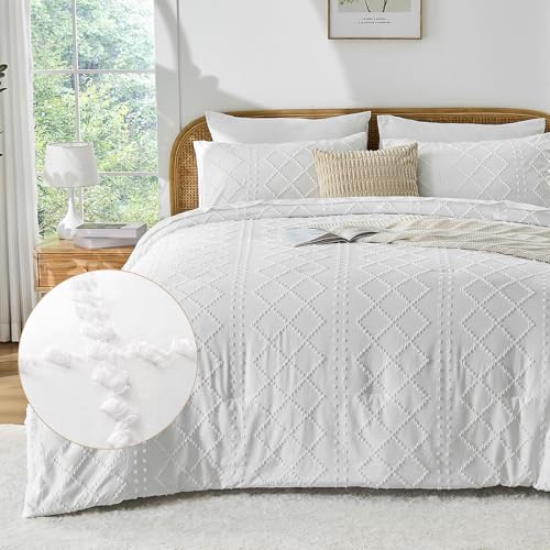 Image of Nesker Boho King Comforter Set - 7 Pcs Tufted Whilt Bedding Sets, Soft Cozy Chic Bed in a Bag, Vintage Shabby Bed Set All Season with Comforter, Fitted Sheet, Flat Sheet & Pillowcases