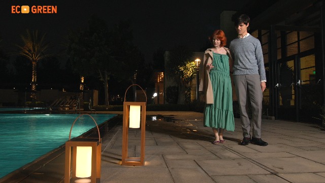 EcoGreen Solar Lantern with Handle for Outdoor Lighting – 7.87x22