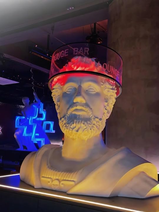 Nowoczesna grecka rzeźba popiersie z aureolą LED - duża, współczesna statuetka z żywicy do salonu, holu hotelowego, baru i luksusowego wystroju wnętrza (czerwona)