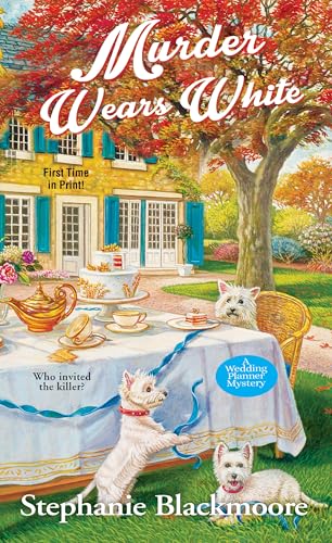 Murder Wears White (A Wedding Planner Mystery Book 2)