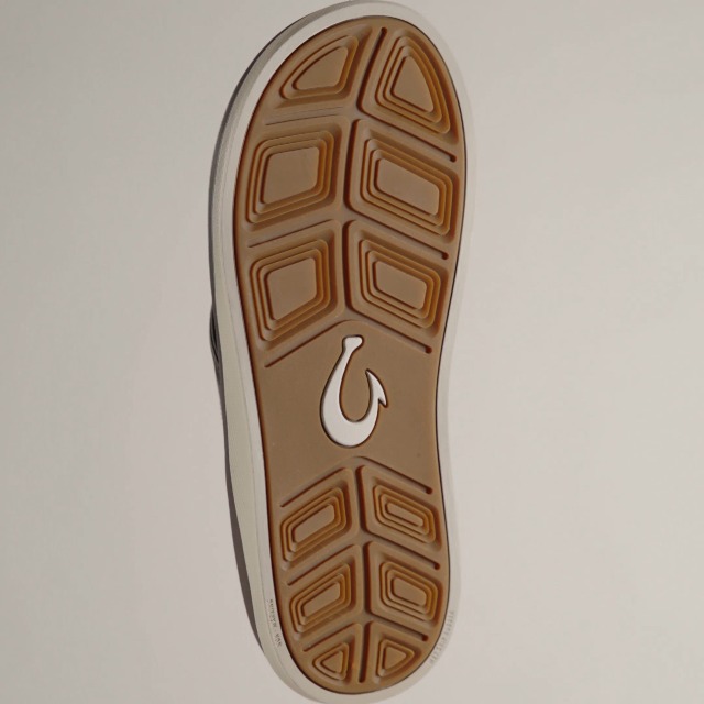 Amazon.com | OLUKAI Men's 'Ahi Kai Flip-Flop Sandals, Water