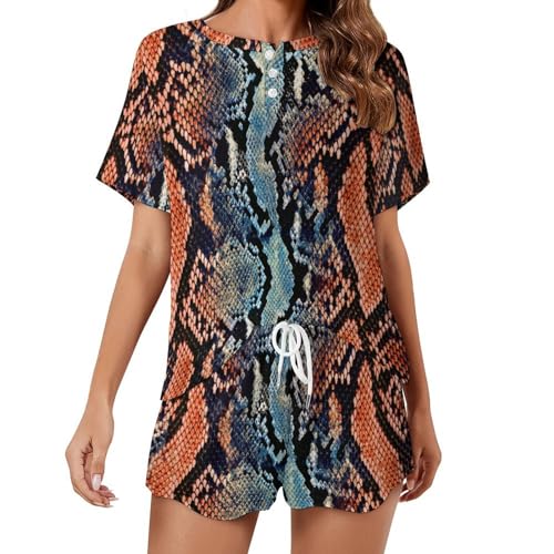 Vêtements de nuit été à motif serpent pour des soirées cocooning et fraîches