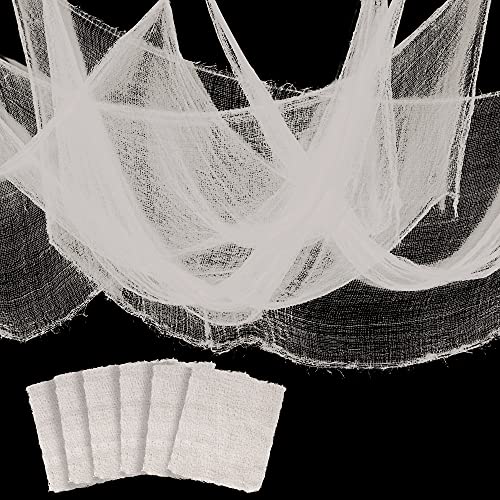 21 Unique Outdoor Halloween Decorations to Try This Year 62 Product Image