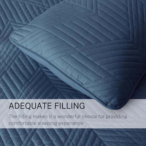Exclusivo Mezcla Ultrasonic Full Queen Quilt Bedding Set, Lightweight Navy Blue Bedspreads Soft Modern Geometric Coverlet Set for All Seasons (1 Quilt and 2 Pillow Shams) by Exclusivo Mezcla - Used condition - Image 6