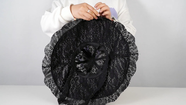 Sombrero mujer con ala ancha y encaje miniatura 7