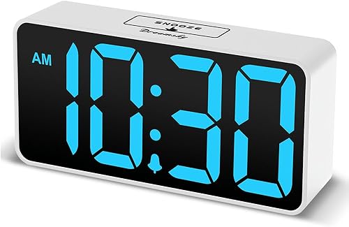DreamSky Reloj despertador digital pequeño para dormitorio, pantalla de números grandes grandes con atenuador de brillo, reloj de noche eléctrico