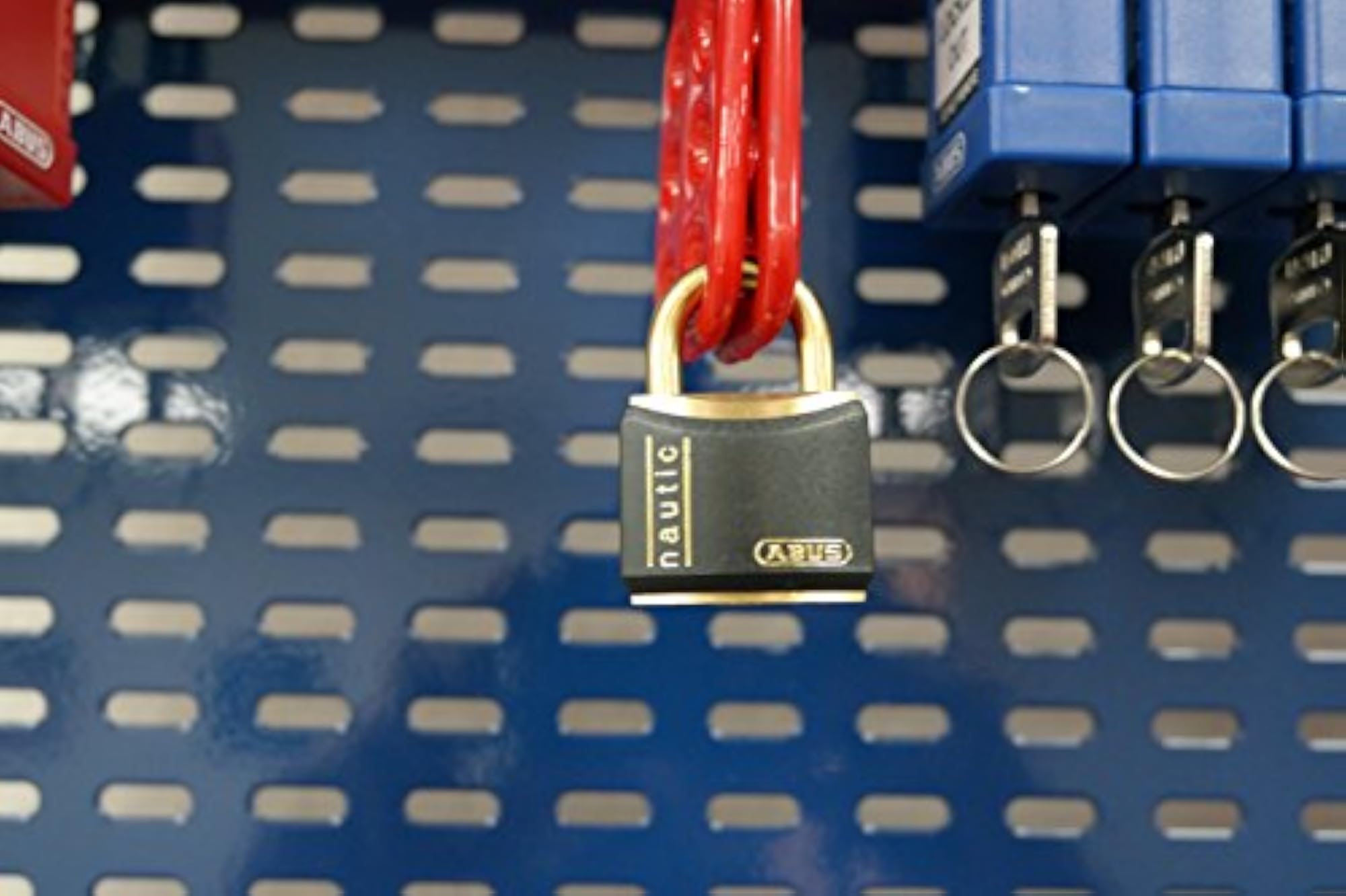 30mm All Weather Solid Brass Keyed Different Padlock