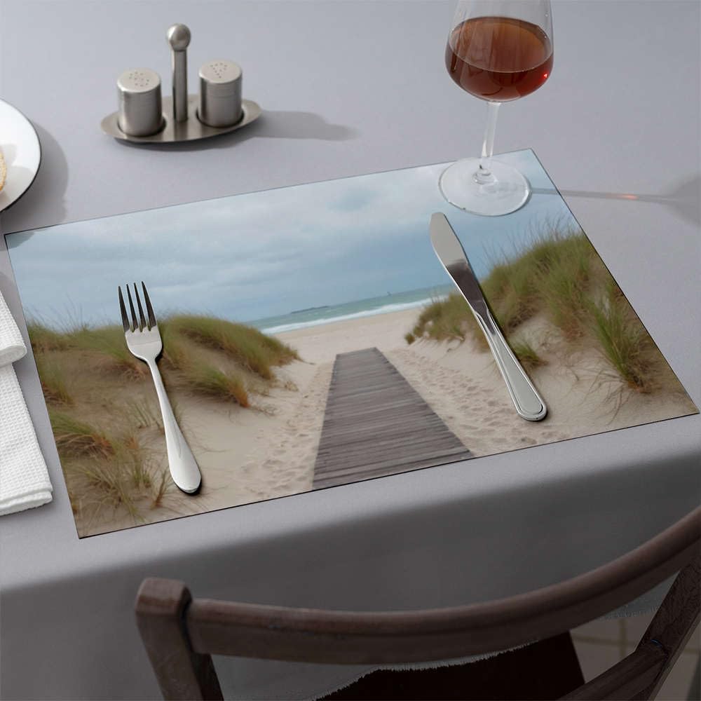 Sets de table en silicone motif bord de mer pour des repas dînatoires en famille sur le comptoir