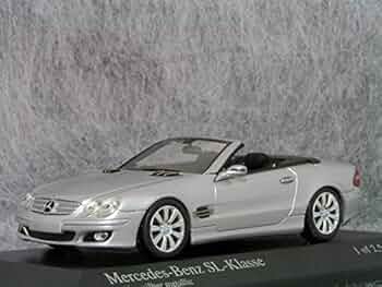 メルクリン メルセデスベンツ シルバー レーサー No.61 メルクリン メルセデスベンツ シルバー レーサー No.61 - メルカリ