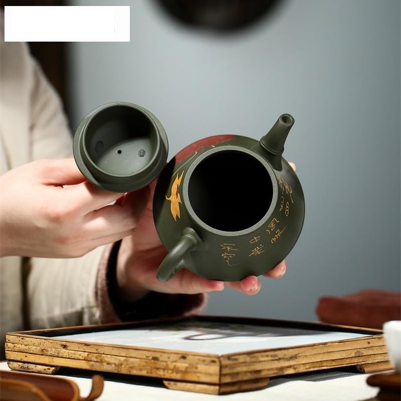 Bouilloire Chinoise 240 ML en Argile Violette, fabriquée à la Main, avec Filtre, en Terre Crue Verte. Service à thé Chinois Zisha.