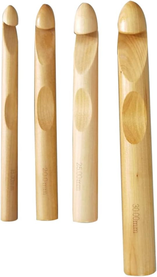 Wooden Crochet Hook Set 4 Pcs 15mm 20mm 25mm 30mm for Yarn