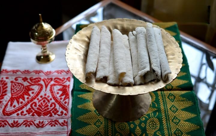 homemade axomiya pitha | coconut & till joints| bhogali bihu| nariyal ke pitha | sweet jaggery joints (coconut seaseme pitha, pack of 10) (teel pitha)