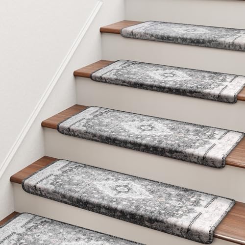 La mejor selección de Alfombras de escalera los mejores 5. 50 Brakki Peldaños de escalera con borde redondeado para escalones de madera, alfombra antideslizante para escaleras para uso interior y mascotas, protectores de escalones de...