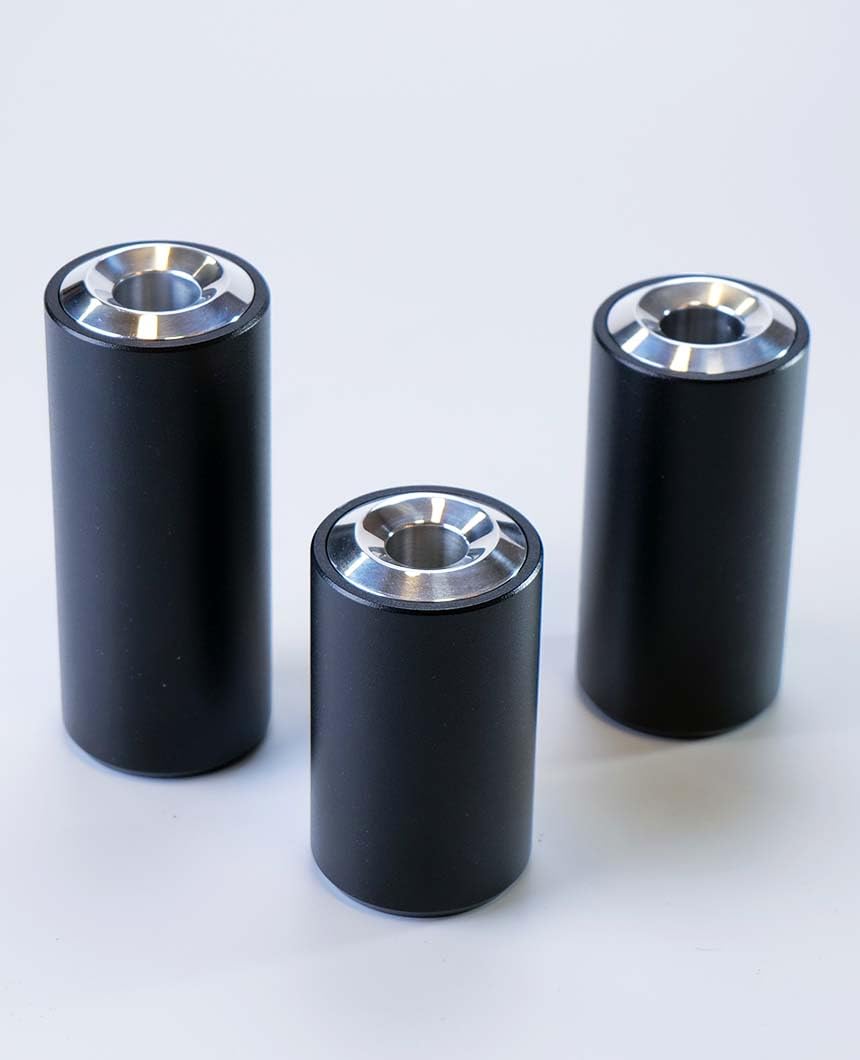 Kerzenständer Metall 3er-Set – Minimalistischer 2-in-1 Kerzenhalter für Stabkerzen & Teelichter, pulverbeschichtet & Kratzfest, Design Aluminium Set Twist von Siqual Design (Schwarz)