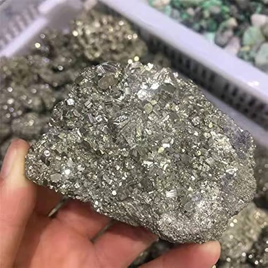 国産天然鉱石　黄銅鉱　黄鉄鉱　未加工　鑑賞石　水晶　クラスター　パワーストーン 国産天然鉱石 黄銅鉱 黄鉄鉱 未加工 鑑賞石 水晶 クラスター