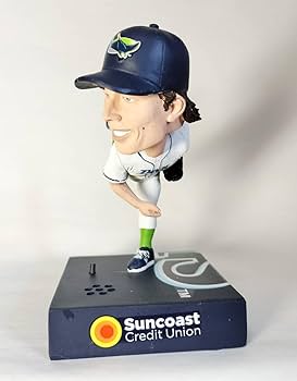 Amazon.co.jp: タイラー グラスノー／” o” ボブルヘッド バブルヘッド