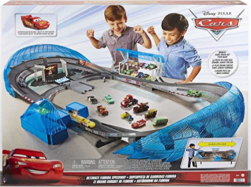 Mattel Disney Pixar Cars Ultimate Florida Speedway Track Set with Lightning McQueen Car and Motorized Booster, 5 Feet Long, Toy Gift for Kids